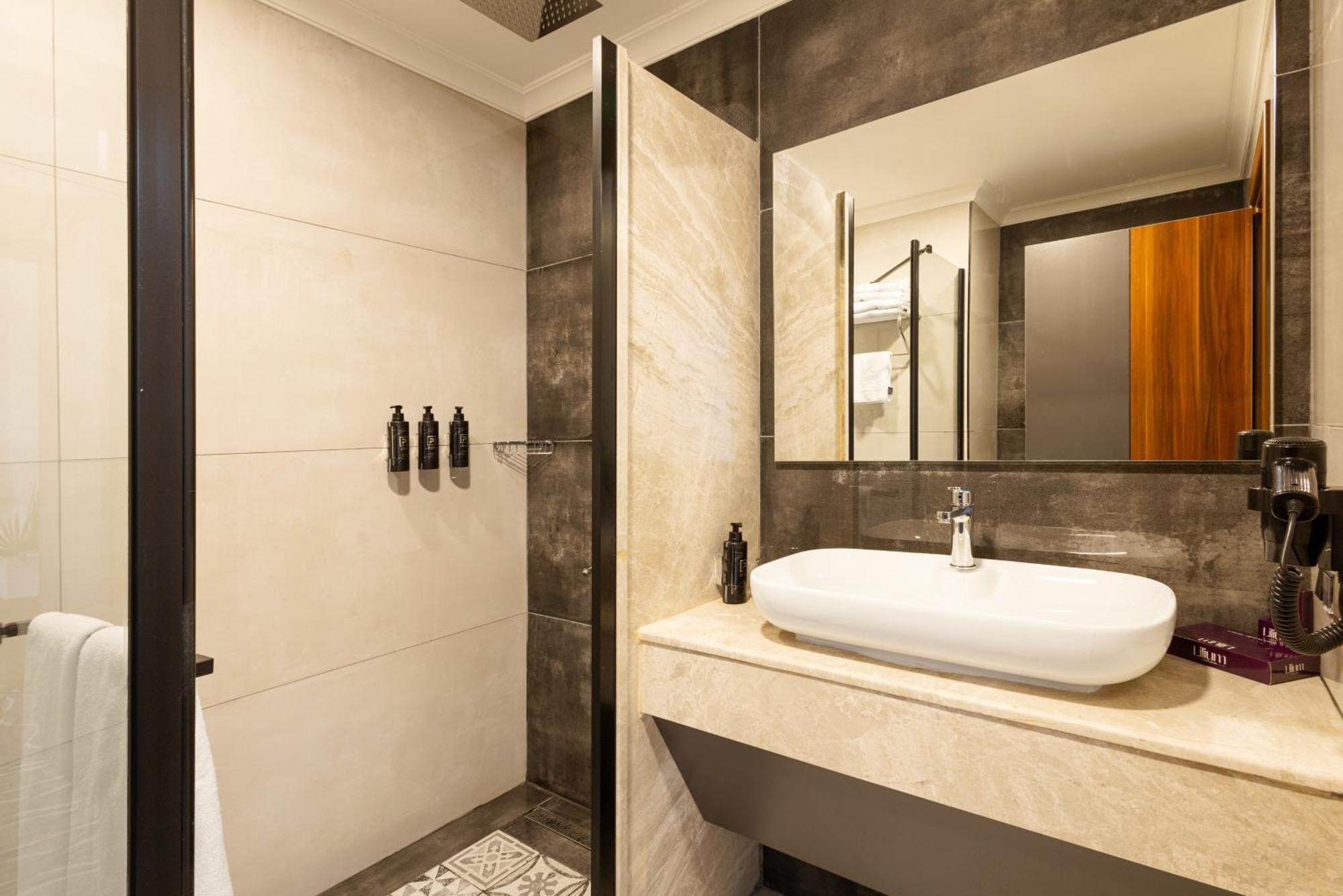 Lilium Hotel & Suites Bursa Exteriör bild